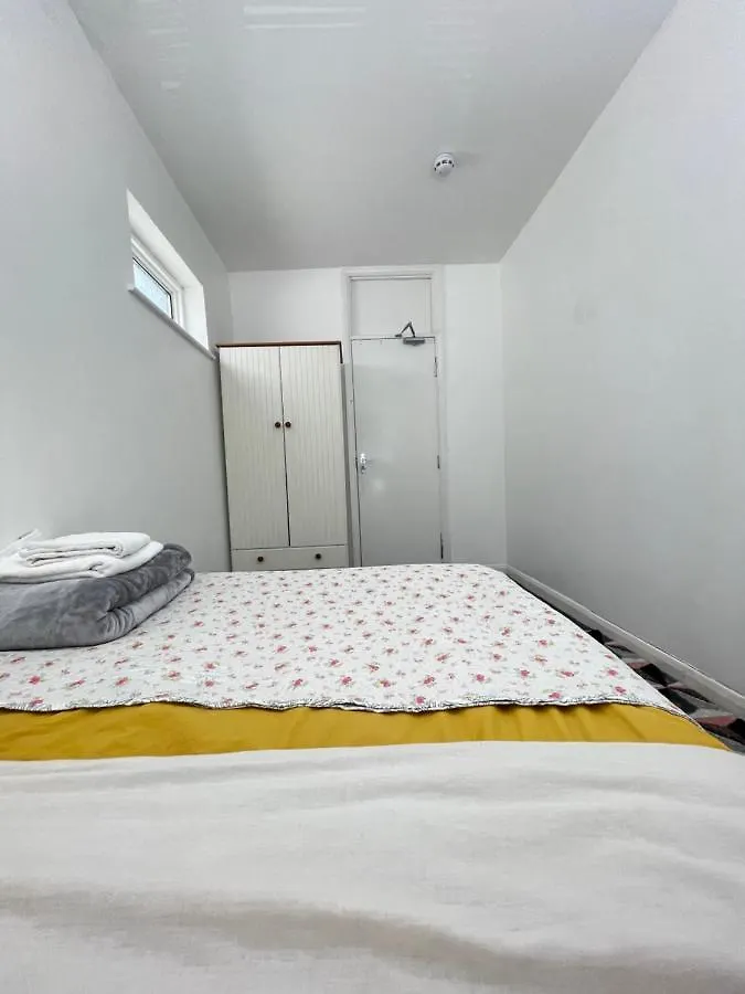 Cozy Private Rooms In Homestay Ilford